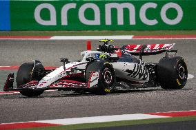 Formula 1 Testing in Bahrain - Day 2