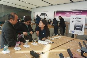 iPhone16e