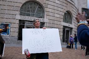 USAID Workers Say Goodbye To Headquarters