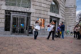 USAID Workers Say Goodbye To Headquarters