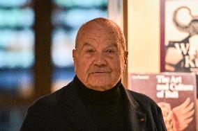 Sponsorship agreement between Marc Ladreit de Lacharriere and Quai Branly museum in Paris - FA