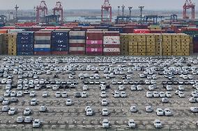 China Automobile Export Volume Ranks First in The World