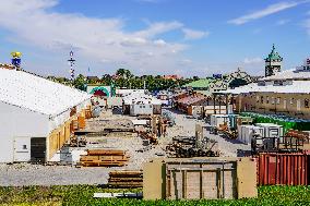 Setting Up The Beer Tents For The Oktoberfest In Munich