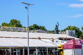 Setting Up The Beer Tents For The Oktoberfest In Munich