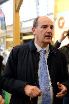 Jean Castex Visit To Agricultural Fair - Paris