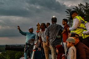 Officials Observe Moon Position to Determine Start of Ramadan in Kuala Selangor