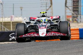 Formula 1 Testing in Bahrain - Day 3