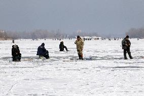 Ice fishing in Dnipro