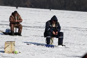 Ice fishing in Dnipro