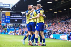 Leeds United FC v West Bromwich Albion FC - Sky Bet Championship