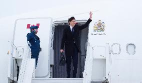 Trudeau departs en route to London Defence Summit from Ottawa