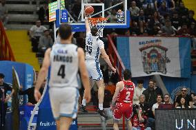 BASKET - Serie A - Napolibasket vs Estra Pistoia