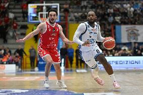 BASKET - Serie A - Napolibasket vs Estra Pistoia