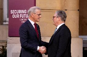 Arrivals at Summit on Ukraine - London