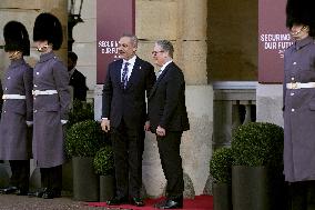 Arrivals at Summit on Ukraine - London