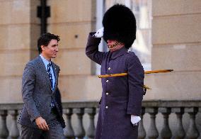 Arrivals at Summit on Ukraine - London