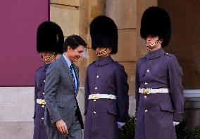 Arrivals at Summit on Ukraine - London