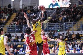 BASKET - Serie A2 - Reale Mutua Torino vs Carpegna Prosciutto Basket Pesaro
