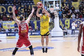 BASKET - Serie A2 - Reale Mutua Torino vs Carpegna Prosciutto Basket Pesaro