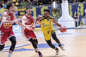 BASKET - Serie A2 - Reale Mutua Torino vs Carpegna Prosciutto Basket Pesaro