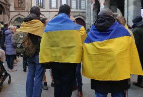 Demonstration for Ukraine in Piazza Mercanti in Milan