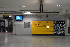 DHL Packing Station In Central Station Nuremberg