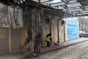 Response effort to Russian drone strike in Kharkiv