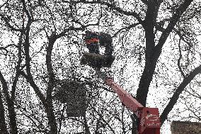 Response effort to Russian drone strike in Kharkiv