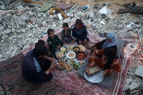 Daily Life in Beit Lahia After 15 Months Of War