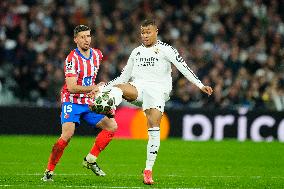 Real Madrid C.F. v Atletico de Madrid - UEFA Champions League 2024/25 Round of 16 First Leg