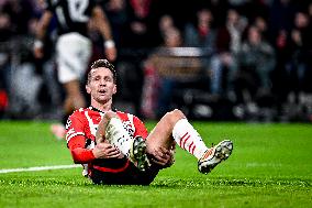 PSV Eindhoven v Arsenal FC - UEFA Champions League 2024/25 Round of 16 First Leg