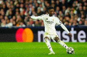 Real Madrid C.F. v Atletico de Madrid - UEFA Champions League 2024/25 Round of 16 First Leg