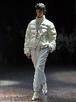 PFW - Undercover Runway