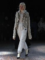 PFW - Undercover Runway