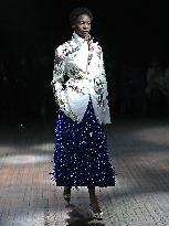 PFW - Undercover Runway