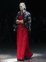 PFW - Undercover Runway