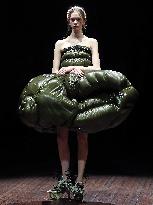 PFW - Undercover Runway