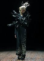 PFW - Undercover Runway