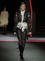 PFW - Christian Dior Runway