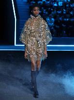 PFW - Christian Dior Runway