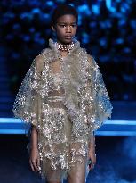 PFW - Christian Dior Runway