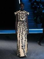 PFW - Christian Dior Runway