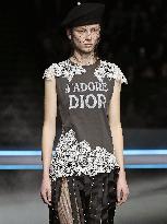 PFW - Christian Dior Runway