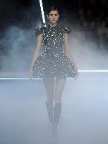 PFW - Christian Dior Runway