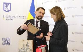 Mykola Tochytskyi meets with Anna Wroblewska