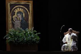 Religion: Cardinal Marcello Semeraro leads the recitation of the Holy Rosary for Pope Francis on March 05, 2025