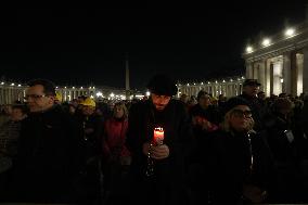 Religion: Cardinal Marcello Semeraro leads the recitation of the Holy Rosary for Pope Francis on March 05, 2025