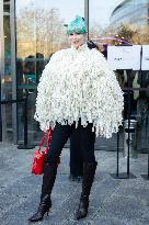 PFW - Stella McCartney PAP - Arrivals NB