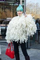 PFW - Stella McCartney PAP - Arrivals NB