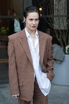 PFW - Stella McCartney PAP - Arrivals NB